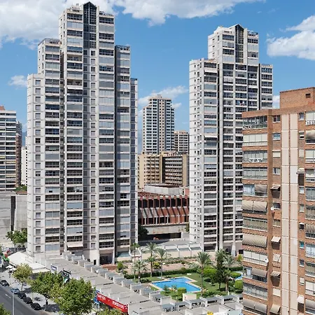 Gemelos 20 Apartament